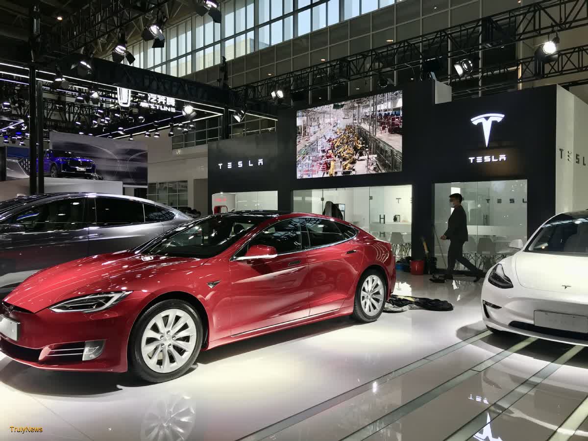 Tesla pulls a U-turn on affordable vehicle plans