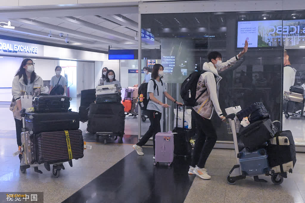 China women’s volleyball team arrives in Hong Kong for FIVB Nations League