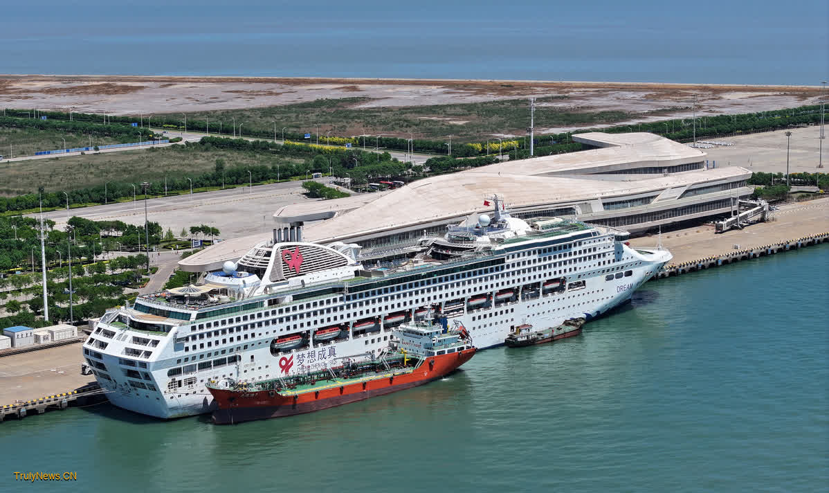 Cruise ships injecting vigor in economy, creating opportunities