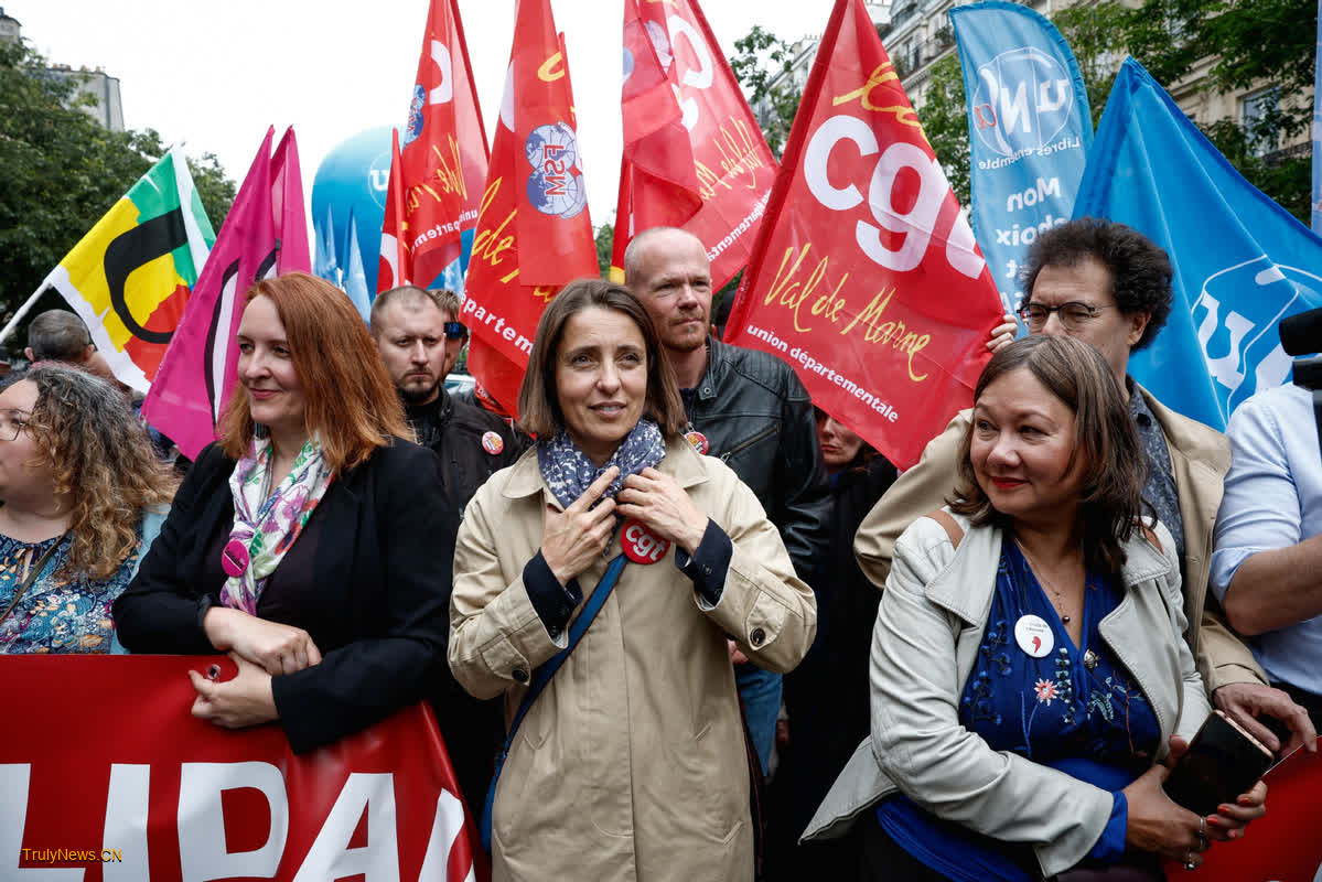 Demonstrators across France protest against far-right