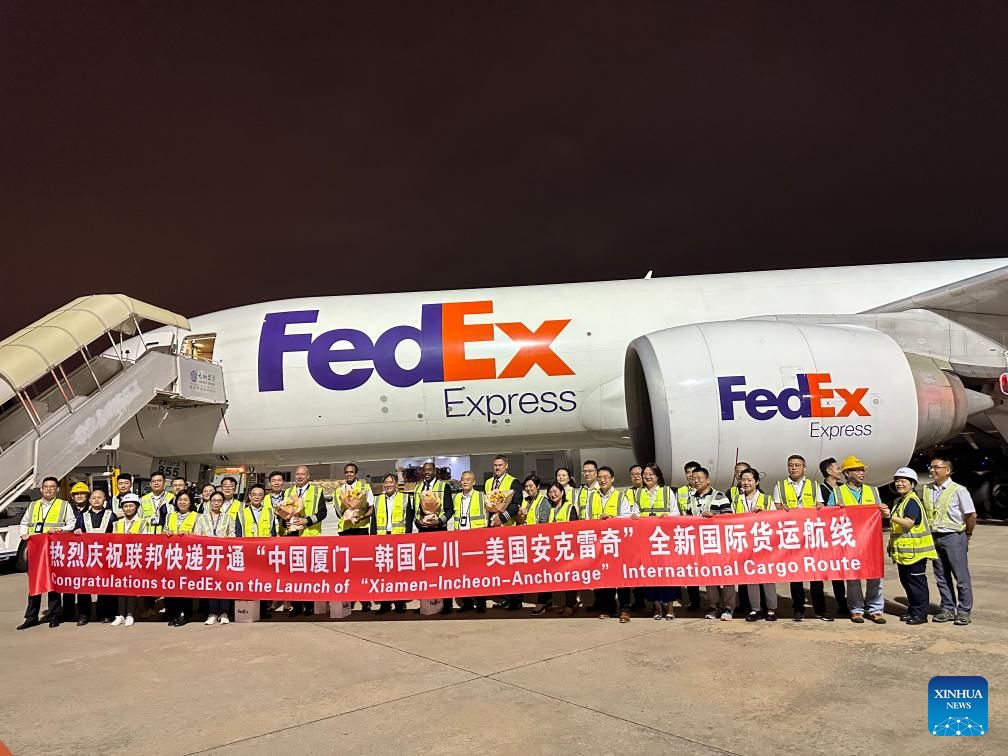 FedEx launches two new cargo flights between China, U.S.