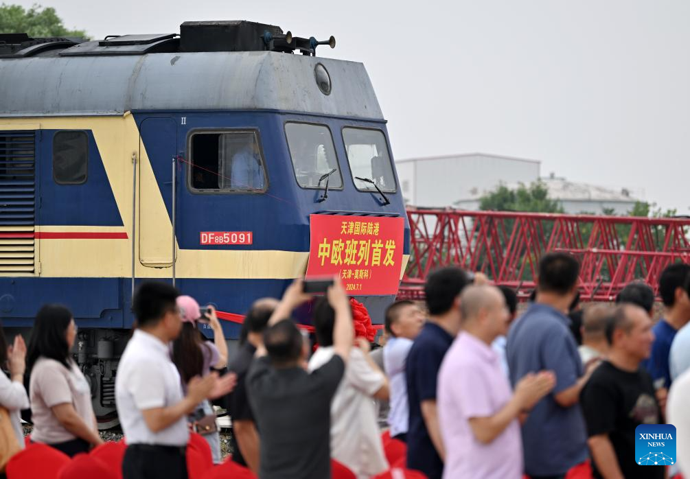 North China’s Tianjin launches China-Europe freight train route