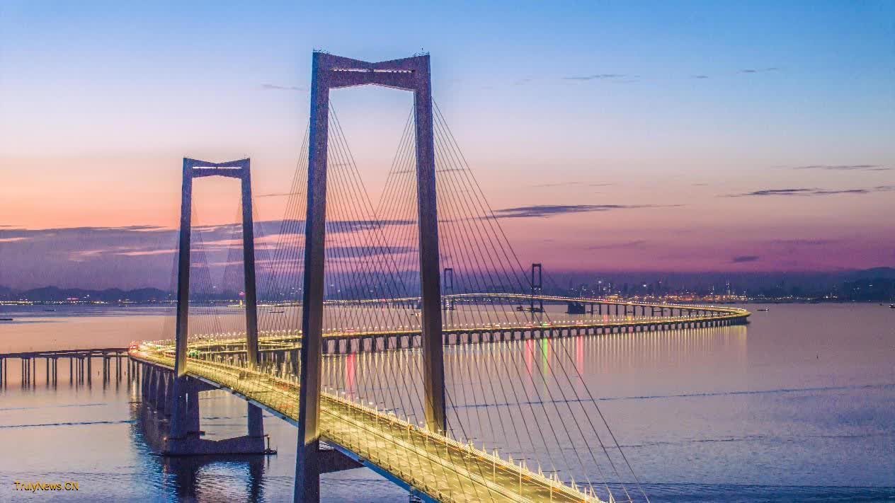 Innovative technologies contribute to China’s latest mega cross-sea link