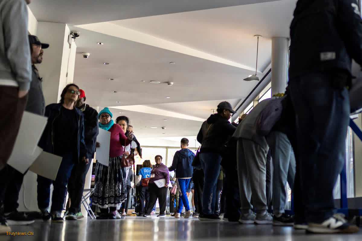 New York City sees big turnouts in early voting for presidential election