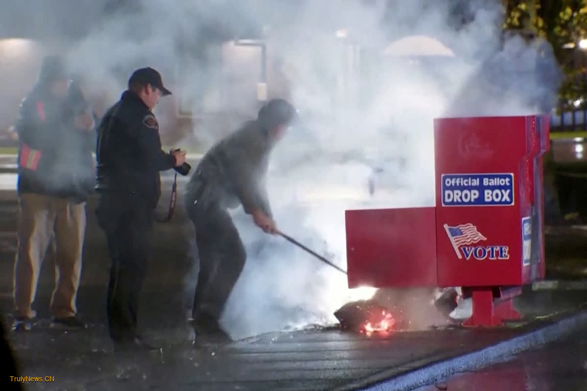 Drop box fires destroy hundreds of ballots in Oregon, Washington