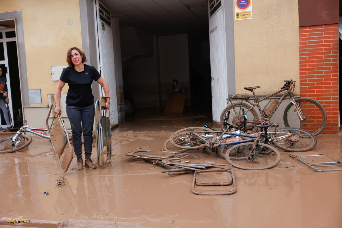 Flooding kills 51 in Spain’s Valencia region