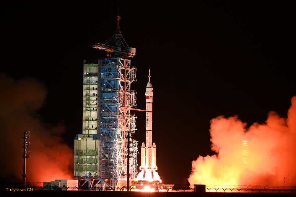 China launches Shenzhou-19 crewed spaceship