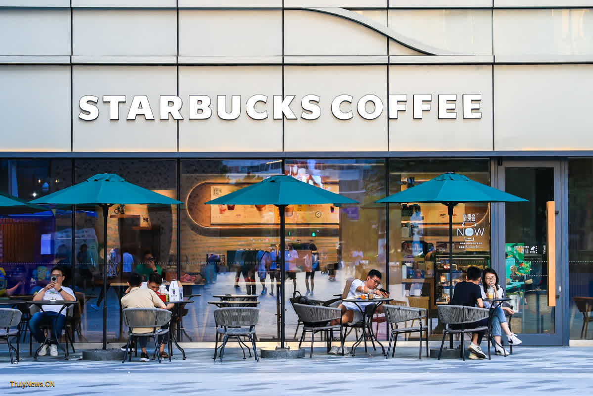 Starbucks China records high performance in county-level stores