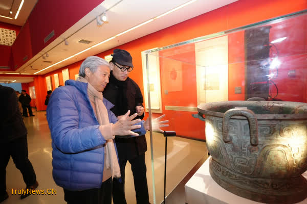 Ancient calligraphy exhibition catches modern eyes