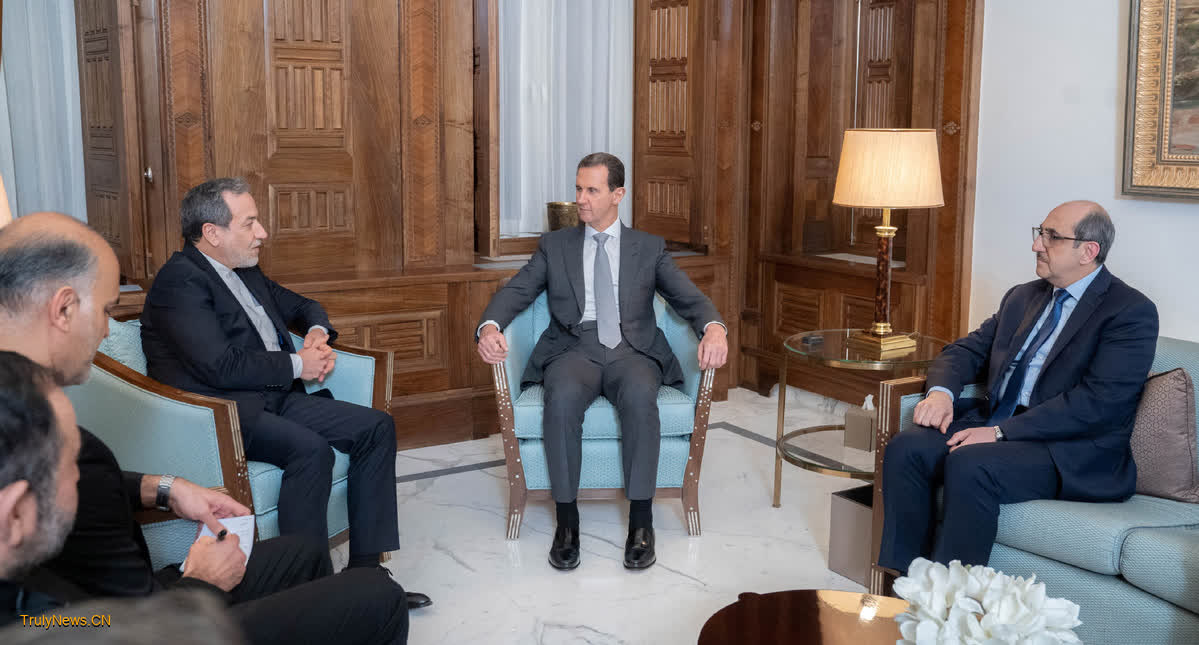 Syria’s Assad meets Iranian FM, vows to intensify attacks against ‘terrorism’