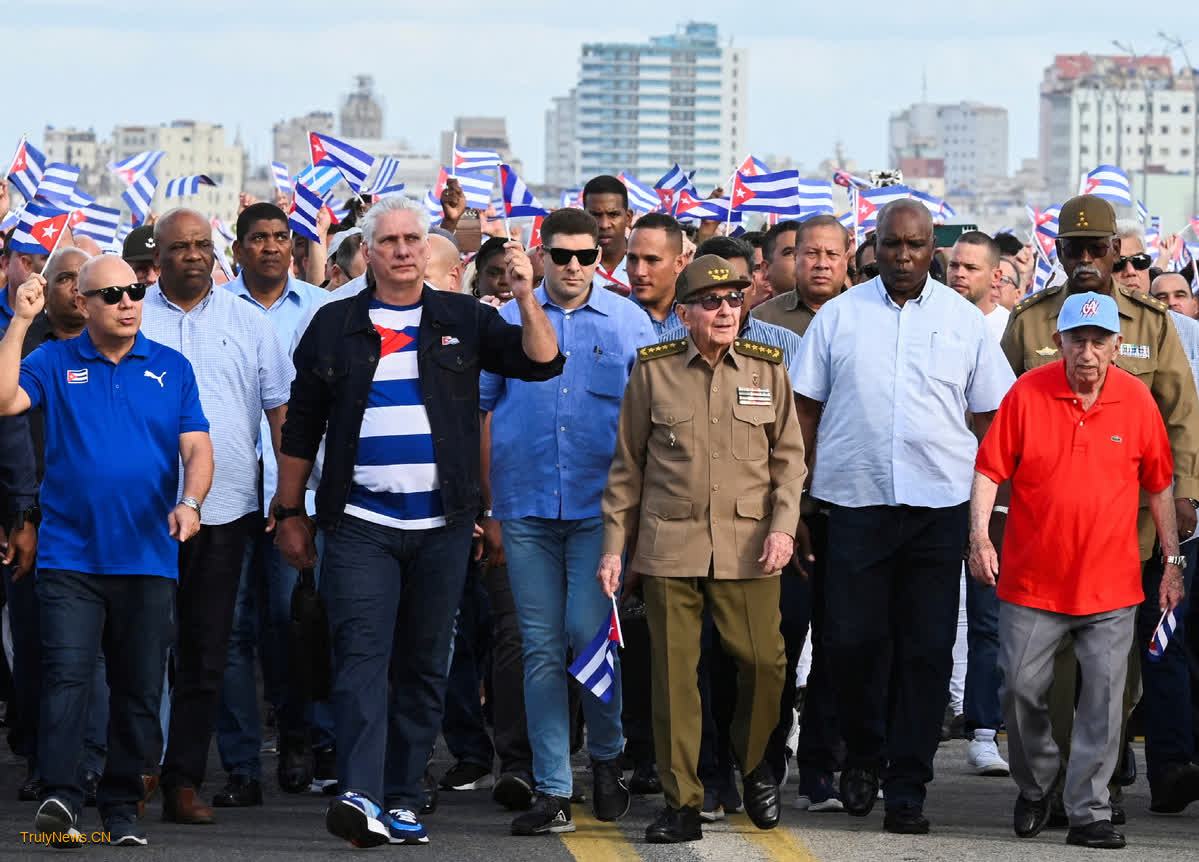 Thousands in Havana protest US hostility toward Cuba