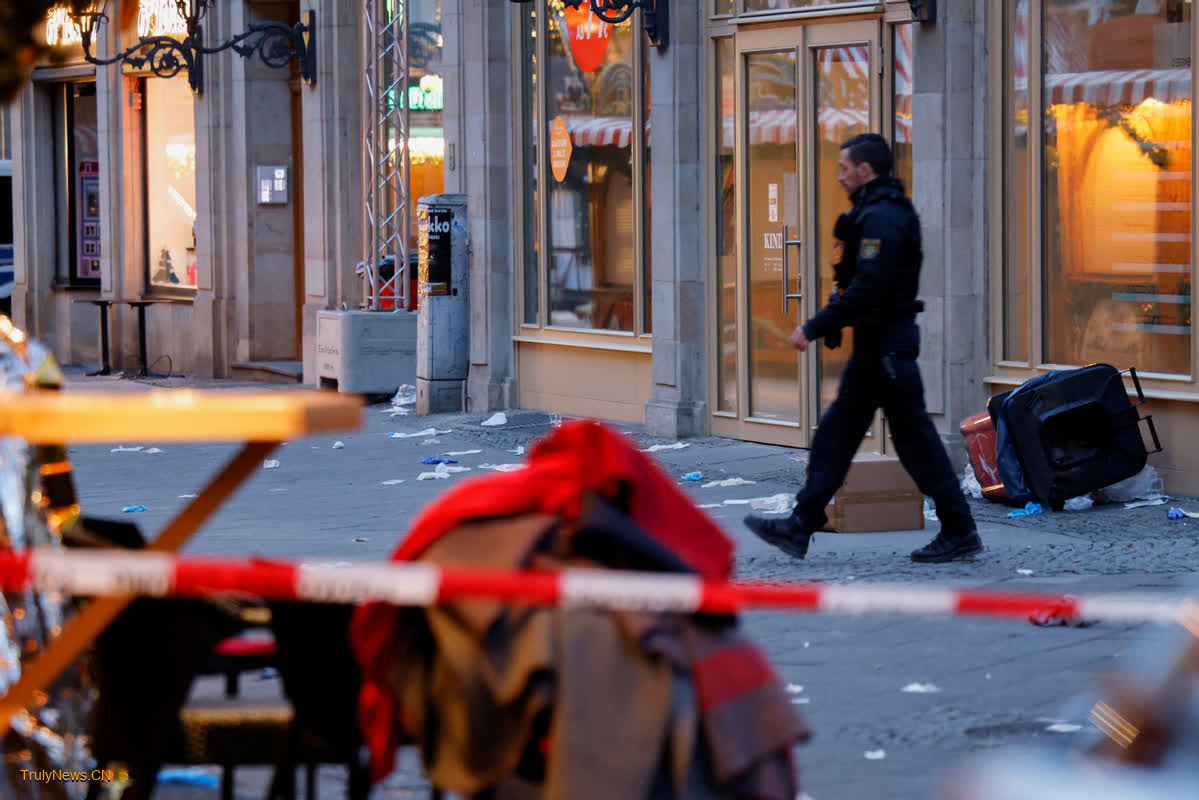 Car hits Christmas market in Germany, killing at least 2